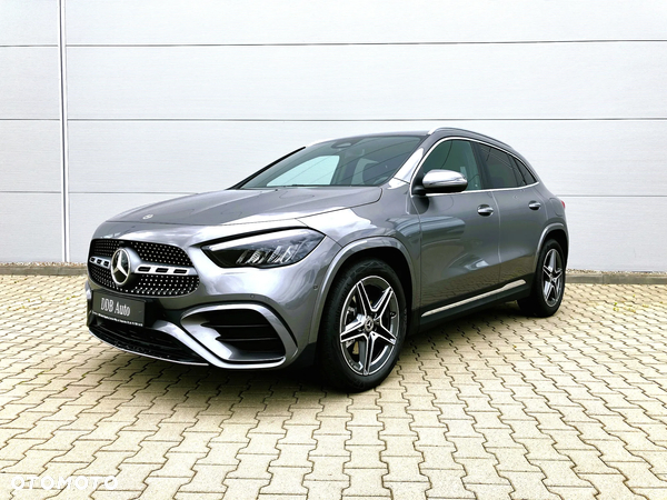 Mercedes-Benz GLA 200 AMG Line