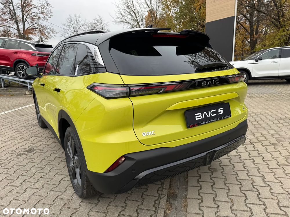 BAIC 5 Beijing 1.5T Comfort DCT - 6