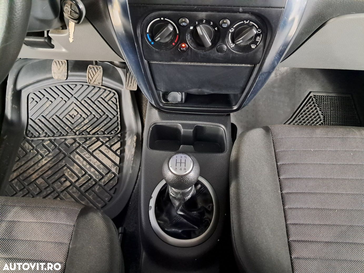 Suzuki SX4 - 15