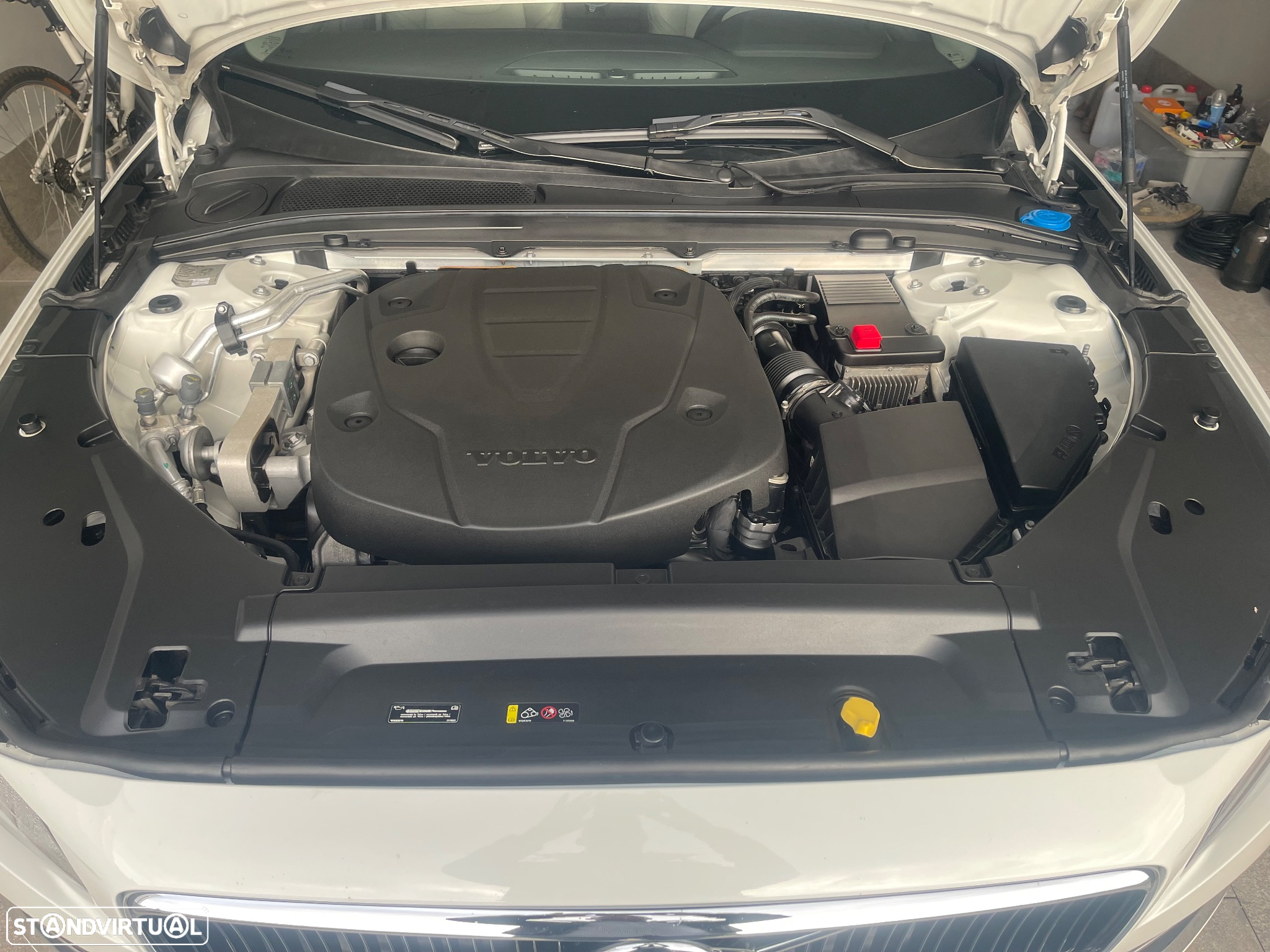 Volvo V90 2.0 D4 Momentum Plus - 19