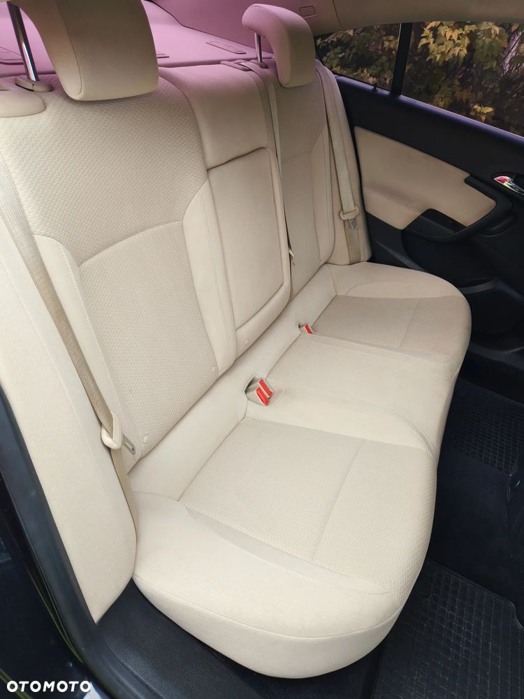 Opel Insignia - 13