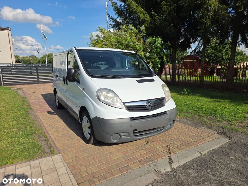 Opel VIVARO - 1