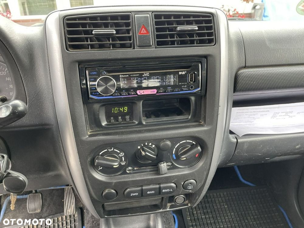 Suzuki Jimny - 8