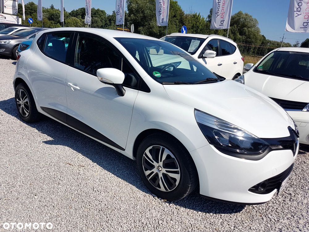 Renault Clio 1.2 16V 75 Life - 3