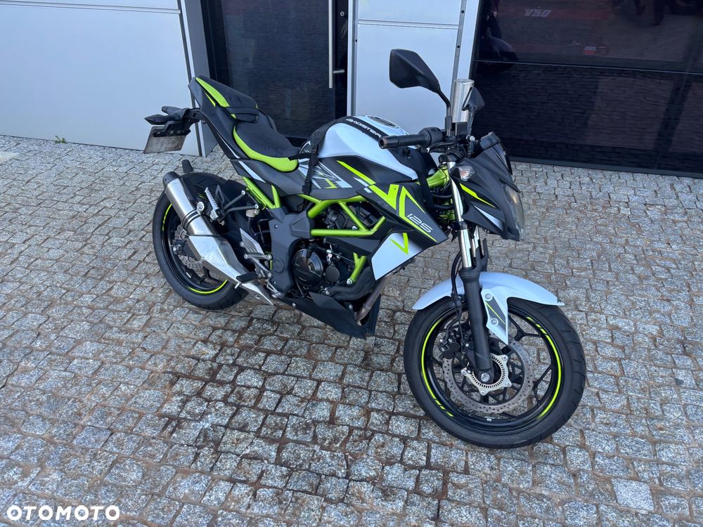 Kawasaki Z - 7