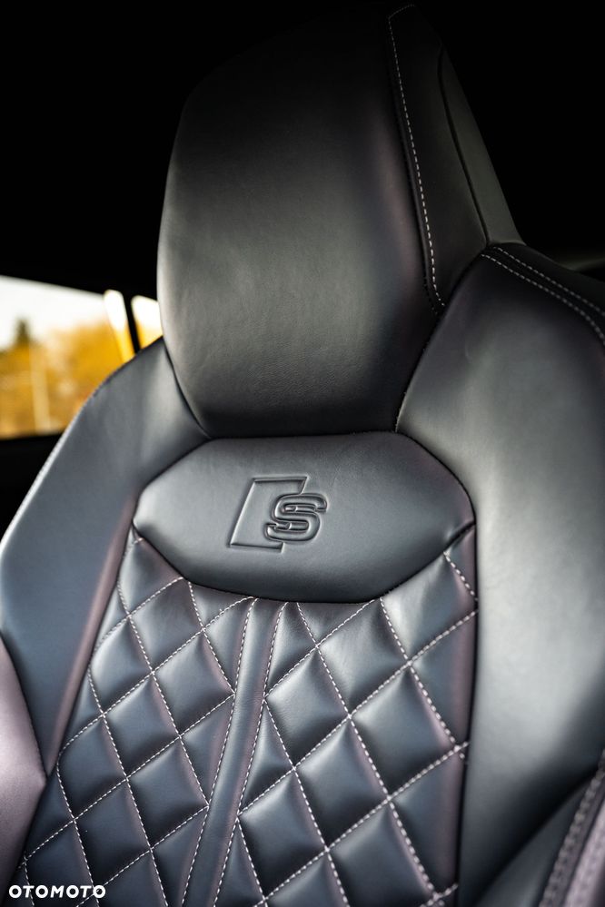 Audi SQ8 TFSI Quattro Tiptronic - 15