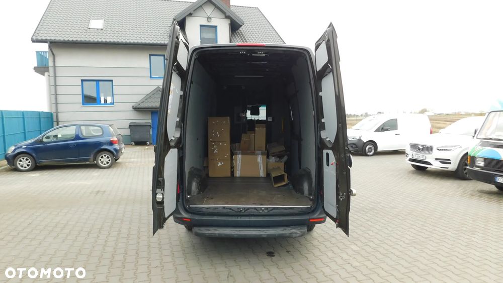 Mercedes-Benz SPRINTER 311CDI L2H2 Silnik 2,0  106tyś.km FV23% - 12