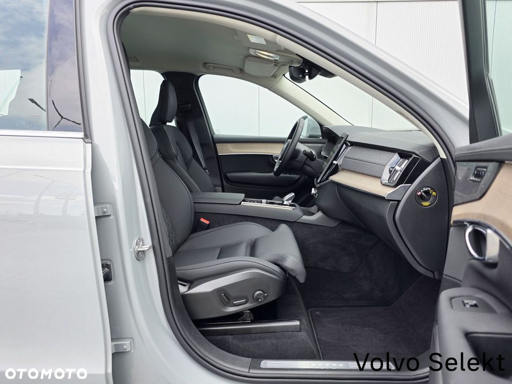 Volvo XC 90 - 15