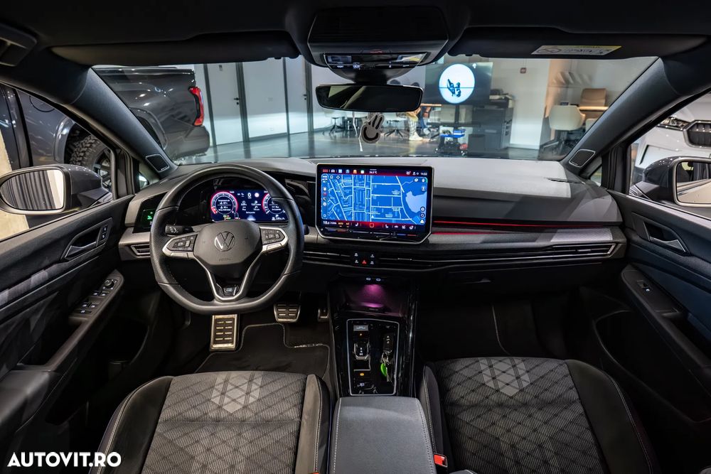 Volkswagen Golf - 16