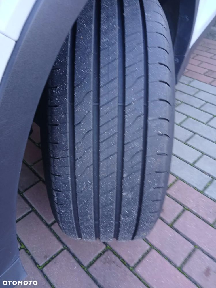 Ford Kuga 2.0 TDCi FWD Trend - 11