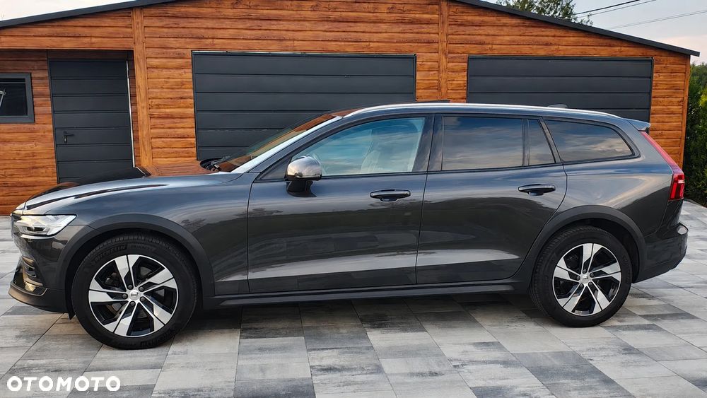 Volvo V60 Cross Country Ultimate B4 D AWD - 4