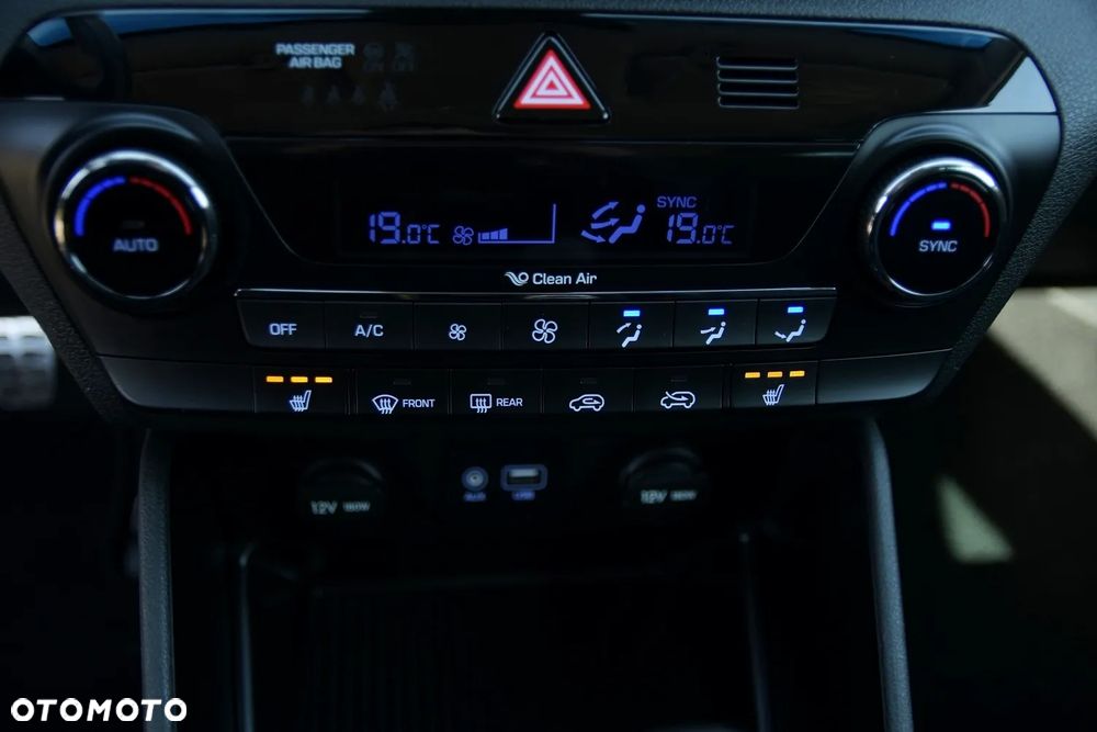Hyundai Tucson - 32