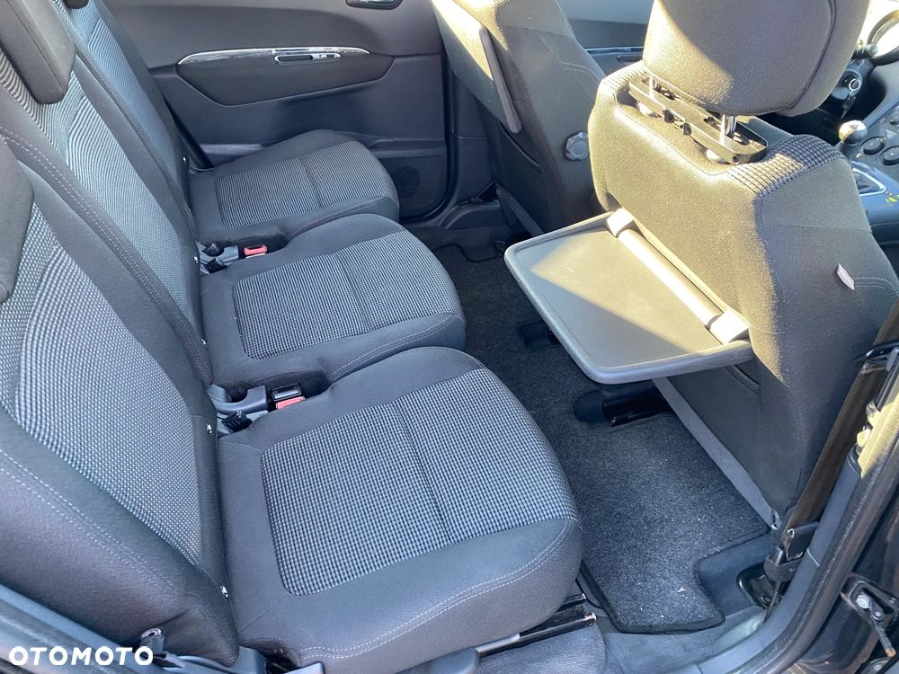 Peugeot 5008 1.6 Active - 16