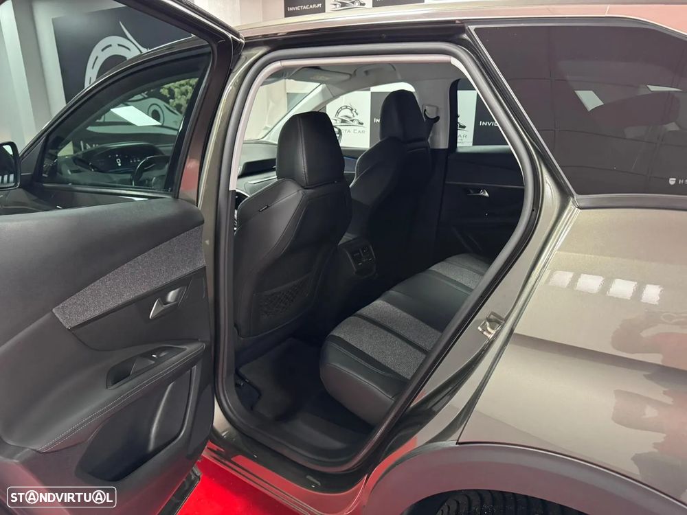 Peugeot 3008 PureTech 130 Stop & Start GPF EAT8 Allure - 46