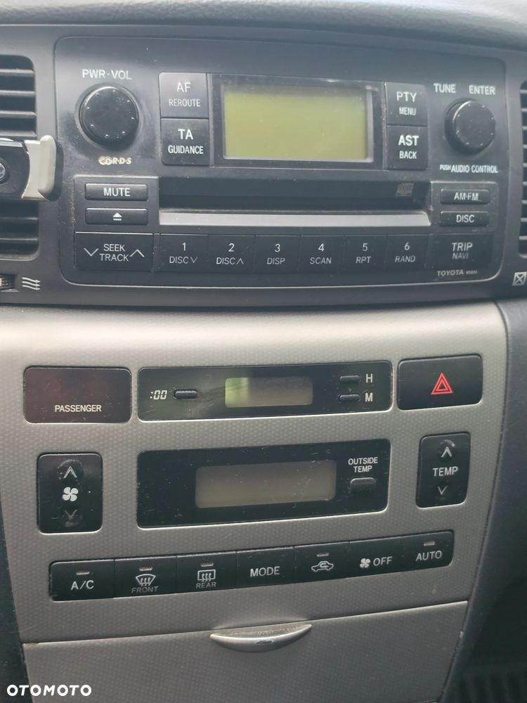 Toyota Corolla 1.4 VVT-i Terra - 10