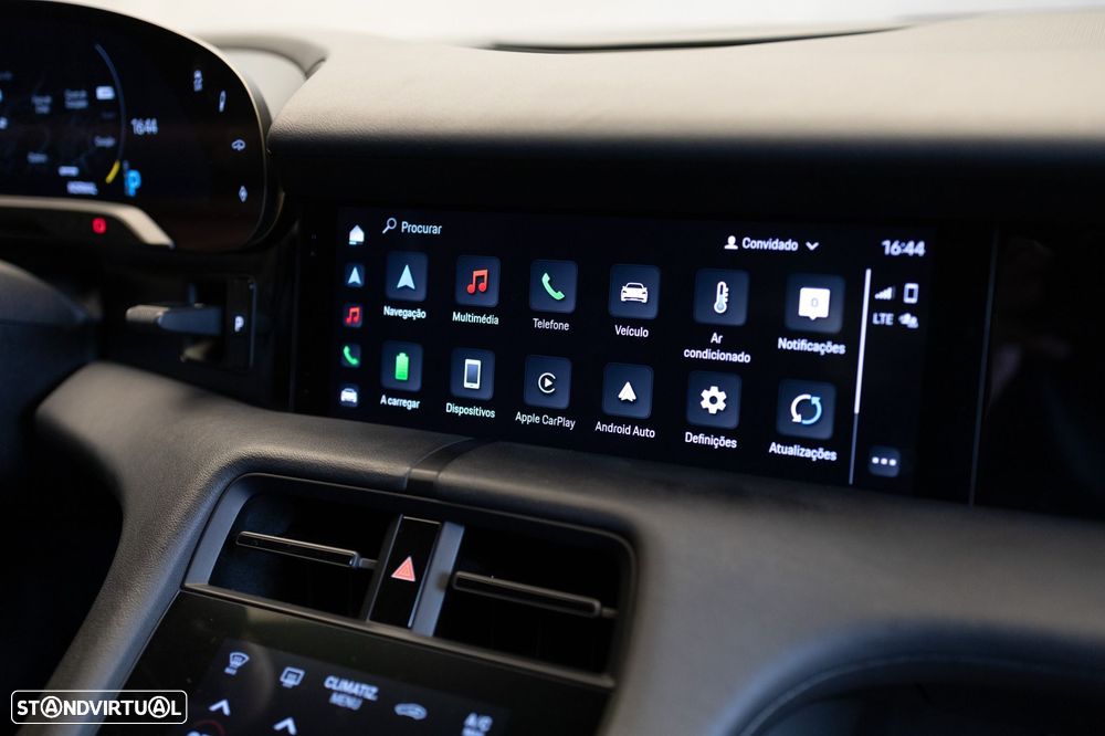 Porsche Taycan 4S Bateria Performance Plus - 43