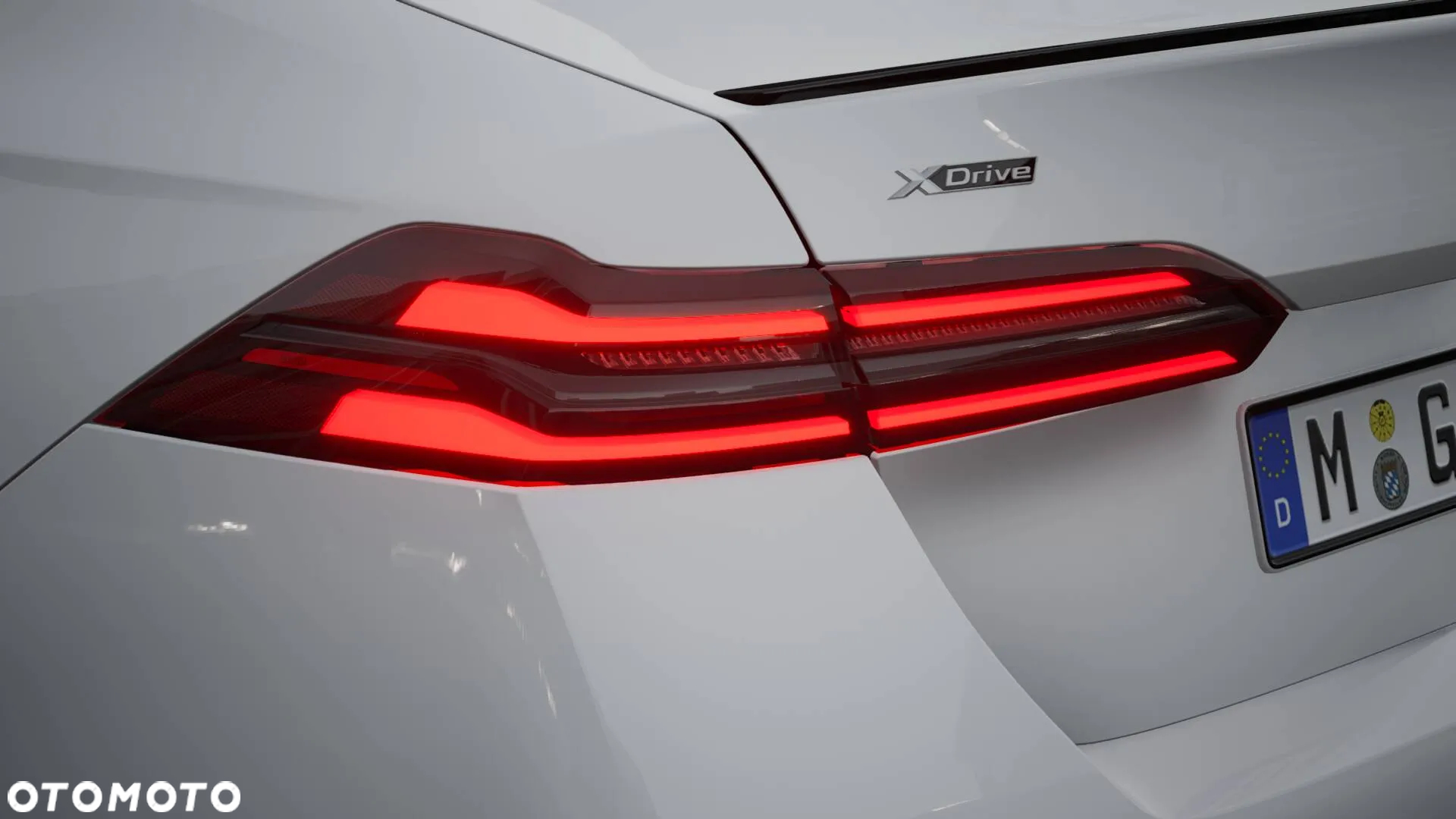 BMW Seria 5 520d xDrive - 12