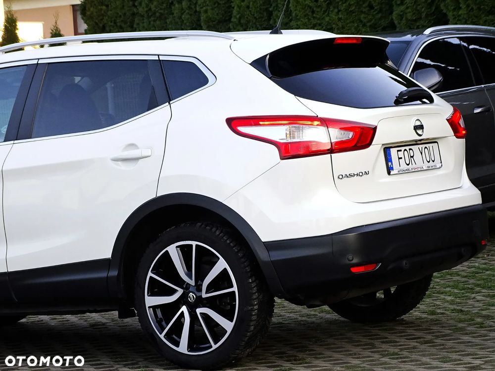 Nissan Qashqai 1.2 DIG-T Tekna EU6 - 10