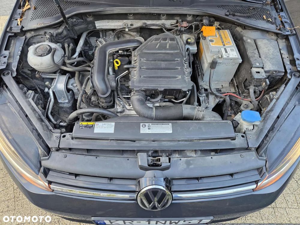 Volkswagen Golf VII 1.0 TSI BMT Comfortline - 19