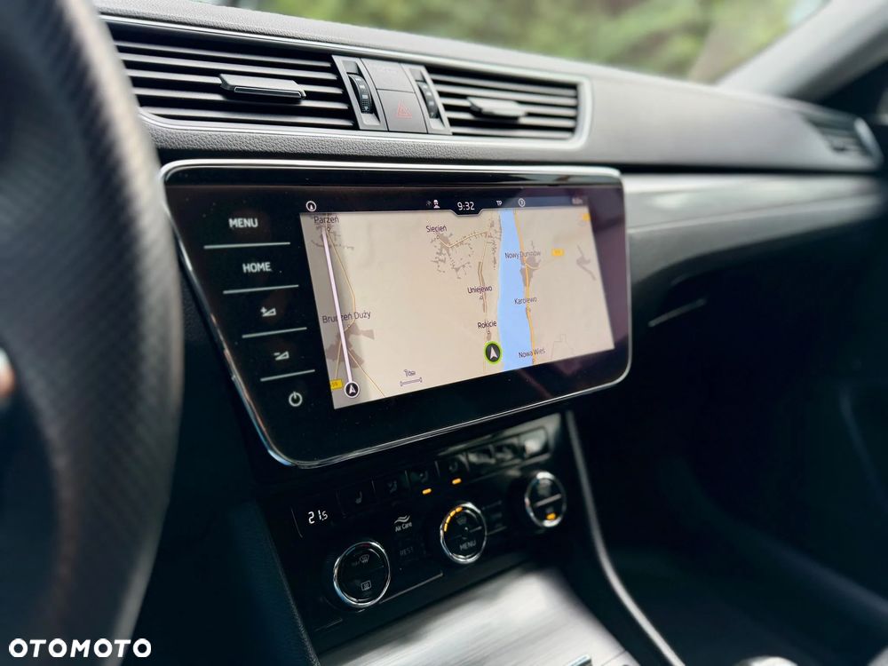 Skoda Superb 2.0 TDI SCR Style - 35