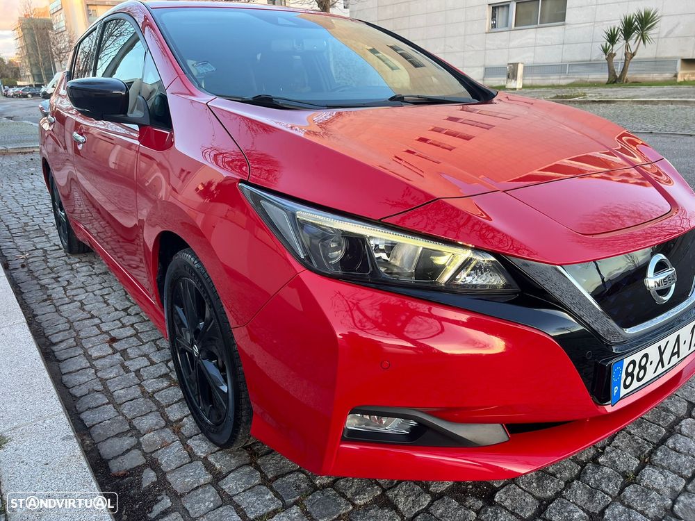 Nissan Leaf Tekna Two Tone - 4