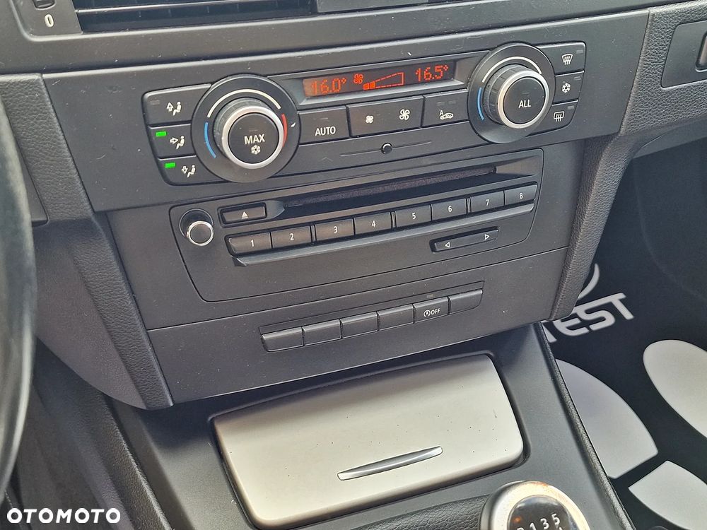 BMW Seria 3 316d - 16