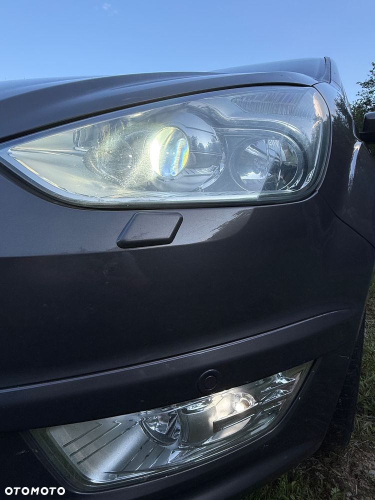 Ford Galaxy 2.0 TDCi Ghia - 8
