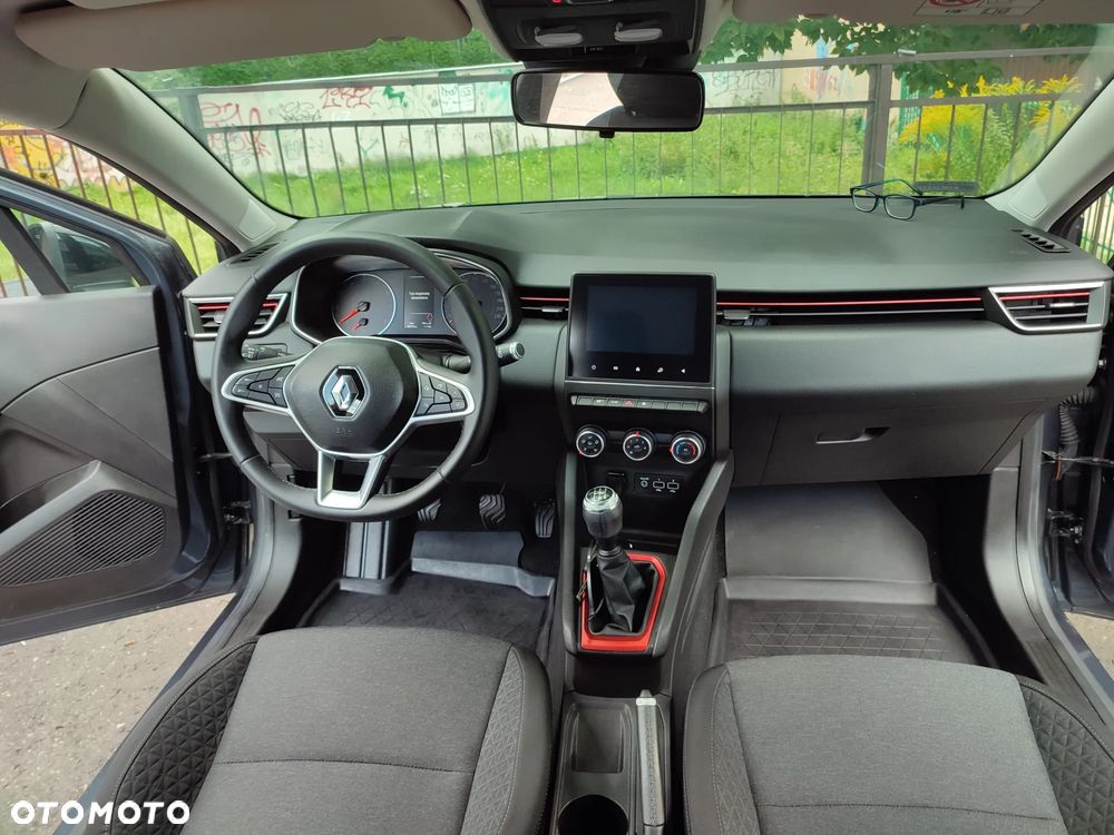 Renault Clio 0.9 TCe Limited - 23