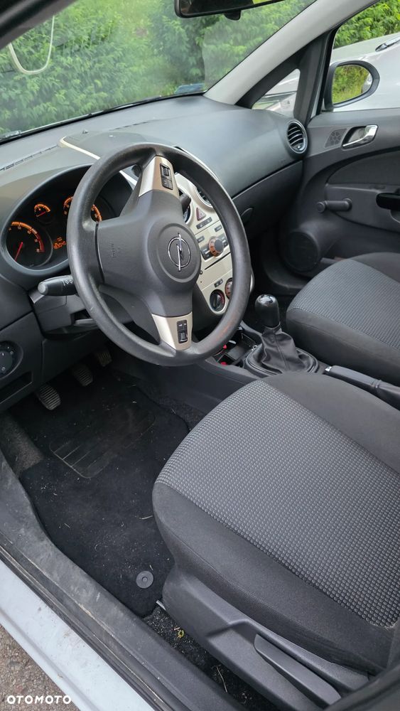 Opel Corsa 1.0 12V - 3