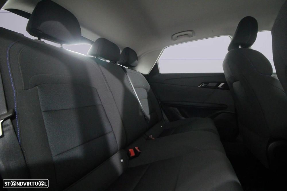 MG MG4 64 kWh Comfort - 11