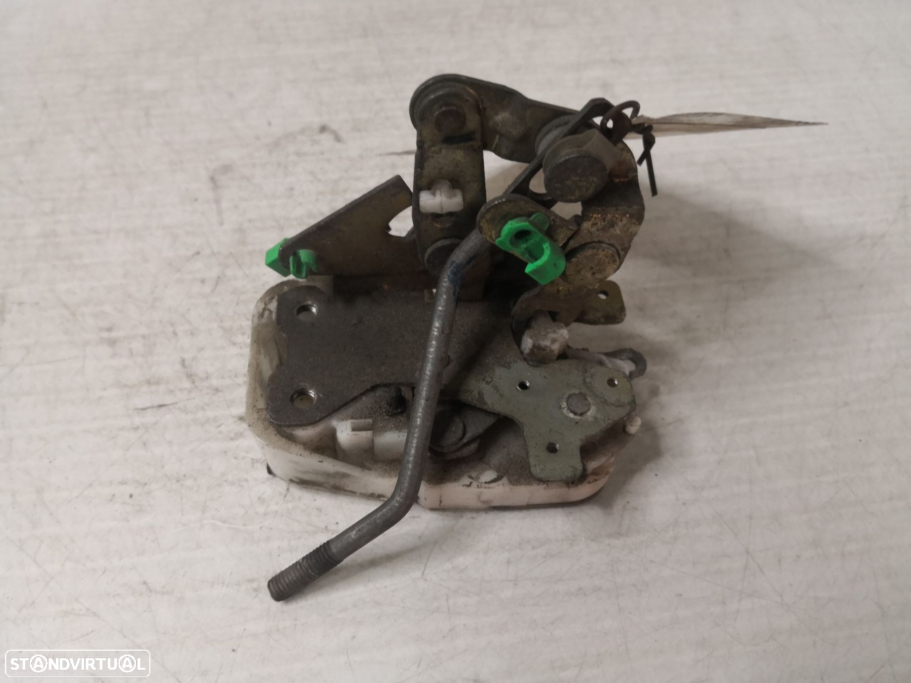 Fecho Da Porta Trás Dto Rover 600 (Rh) - 3