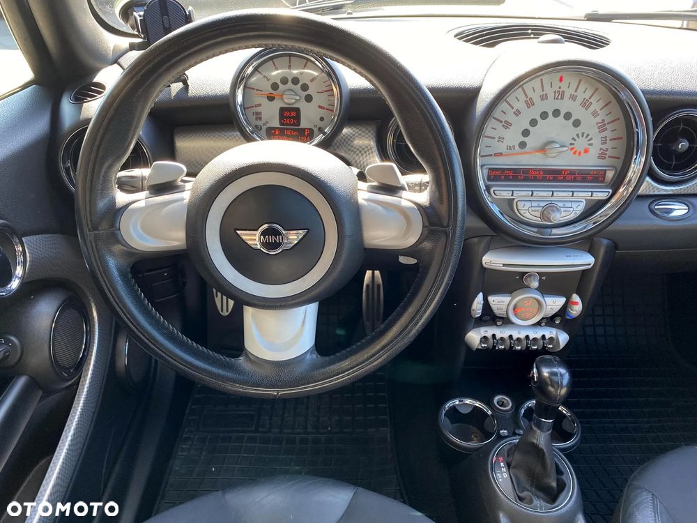 MINI Cooper S Standard - 23