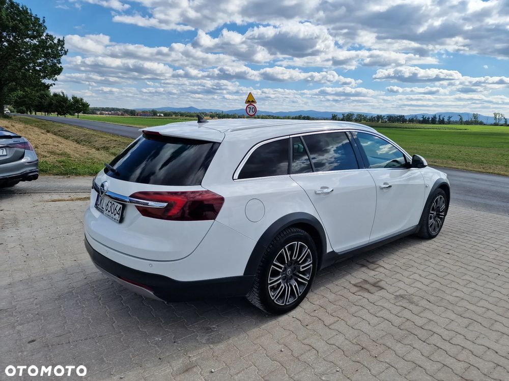 Opel Insignia 2.0 CDTI 4x4 Country Tourer ecoFLEX - 10