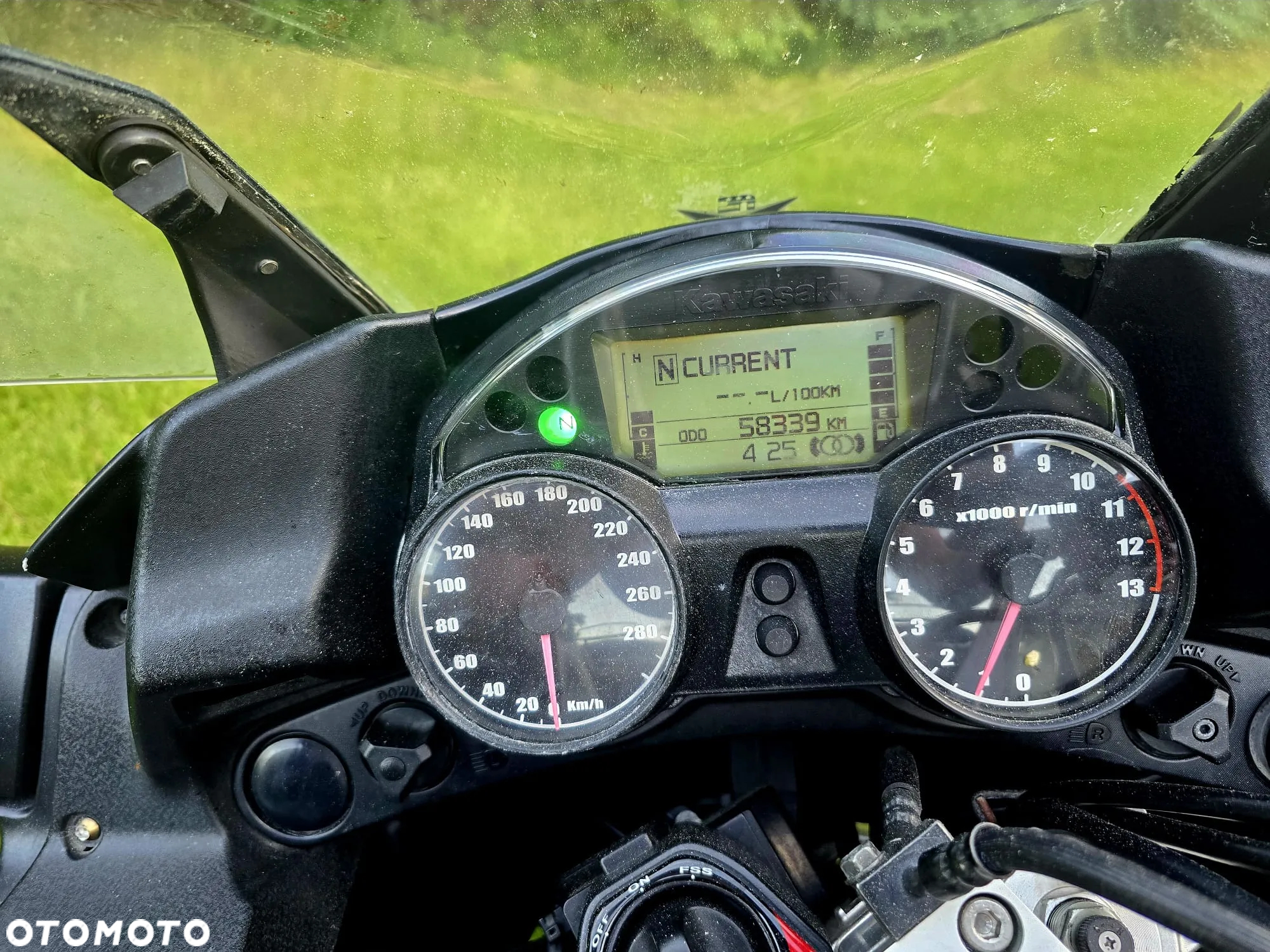 Kawasaki GTR - 11