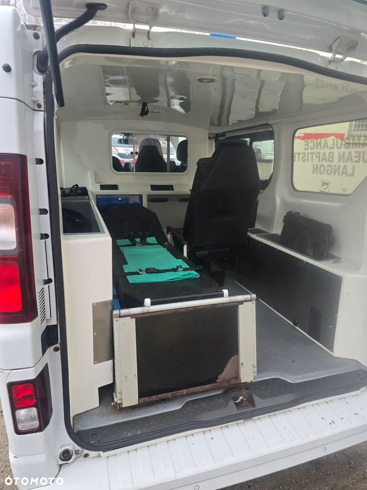 Opel Vivaro 1.6dci Karetka Ambulans Nosze - 18