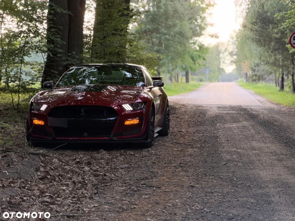 Ford Mustang - 2