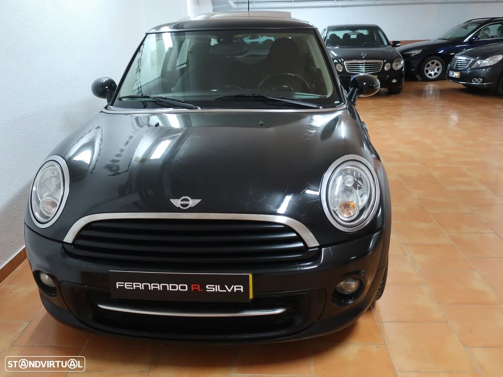 MINI 3 Portas Cooper D - 3
