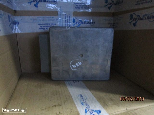 Centralina 96FB12A650FD FORD FIESTA 2000 1.25I - 1
