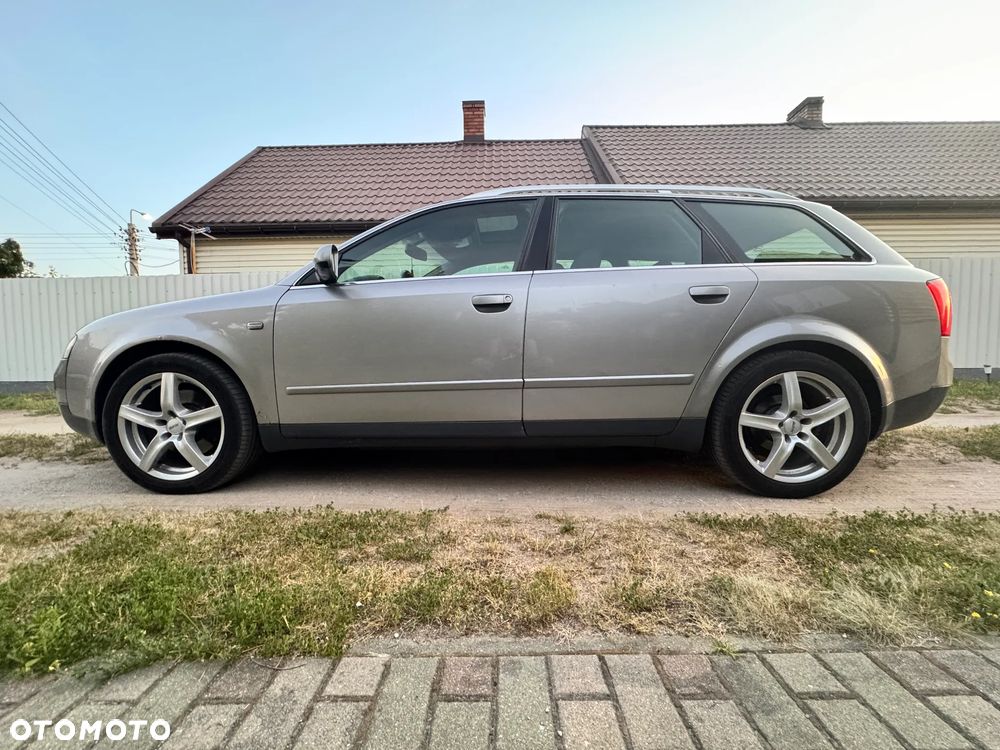 Audi A4 Avant - 5