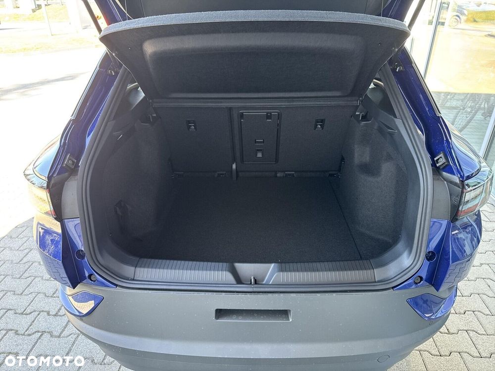 Volkswagen ID.4 - 17