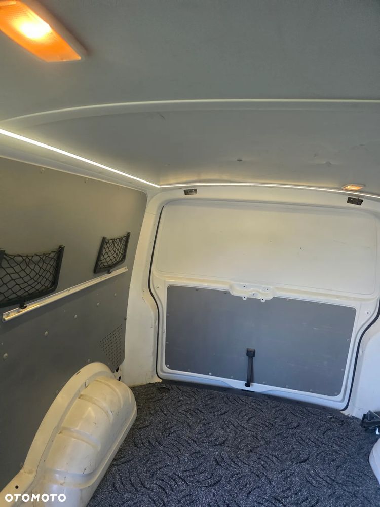 Volkswagen Transporter Lang EU5 - 7