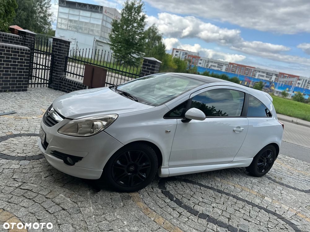 Opel Corsa - 1