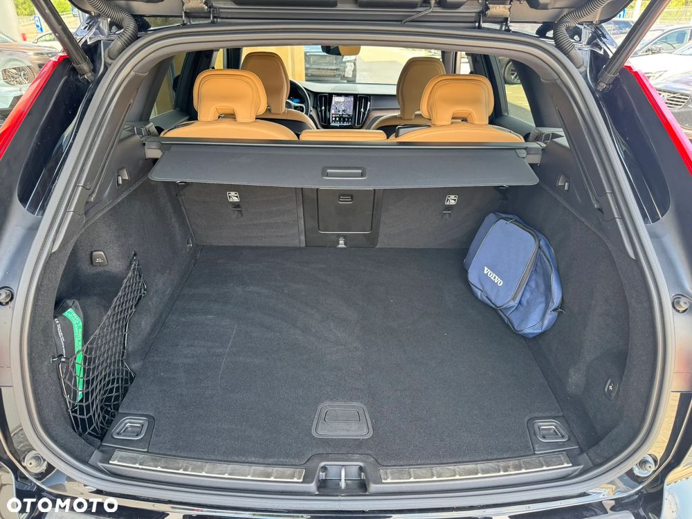 Volvo XC 60 B5 B AWD Inscription - 13