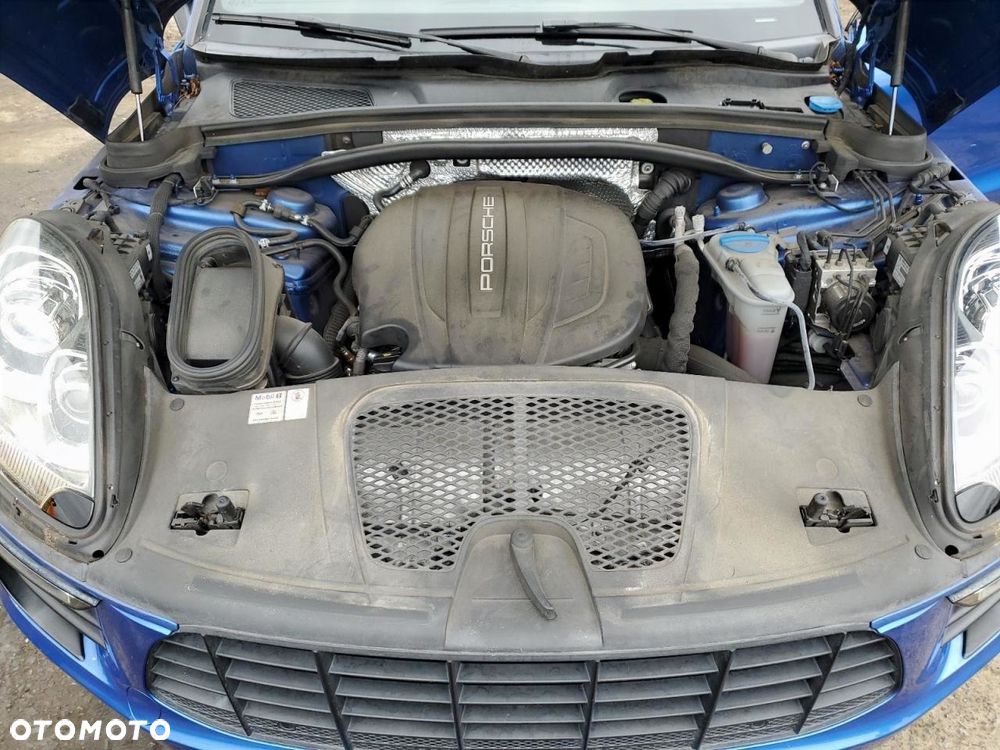 Porsche Macan - 11