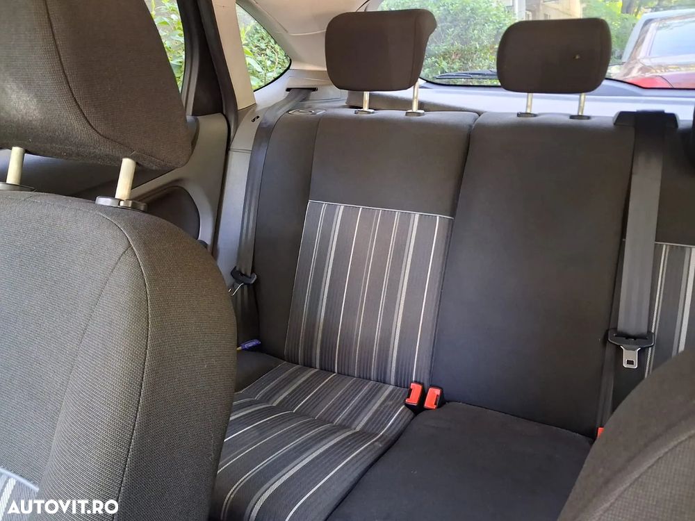 Ford Focus 1.6 TDCI 90 CP Trend - 5