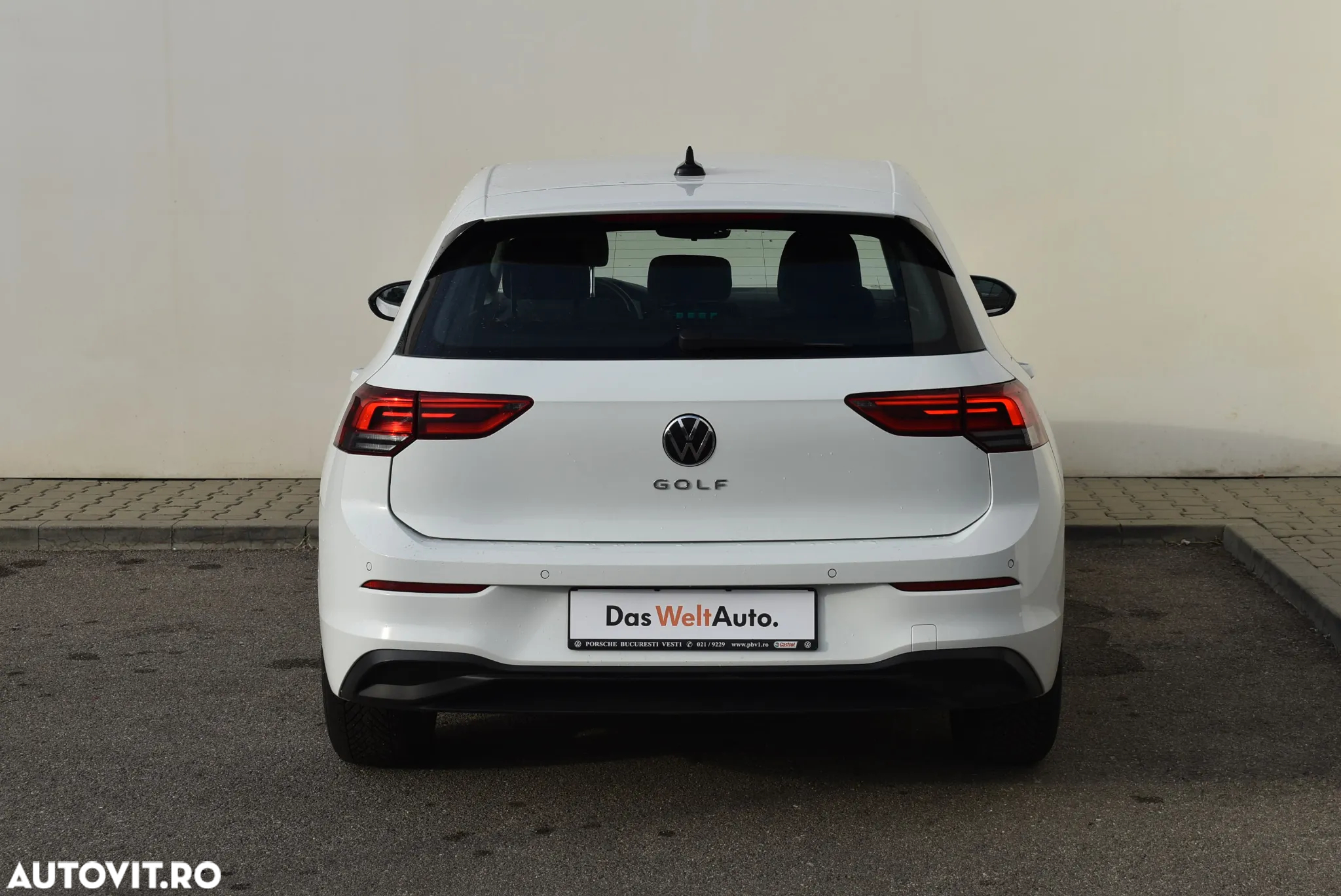 Volkswagen Golf 1.5 TSI ACT Life - 7