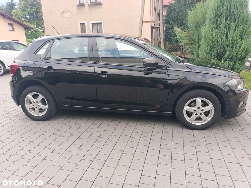 Volkswagen Polo - 8