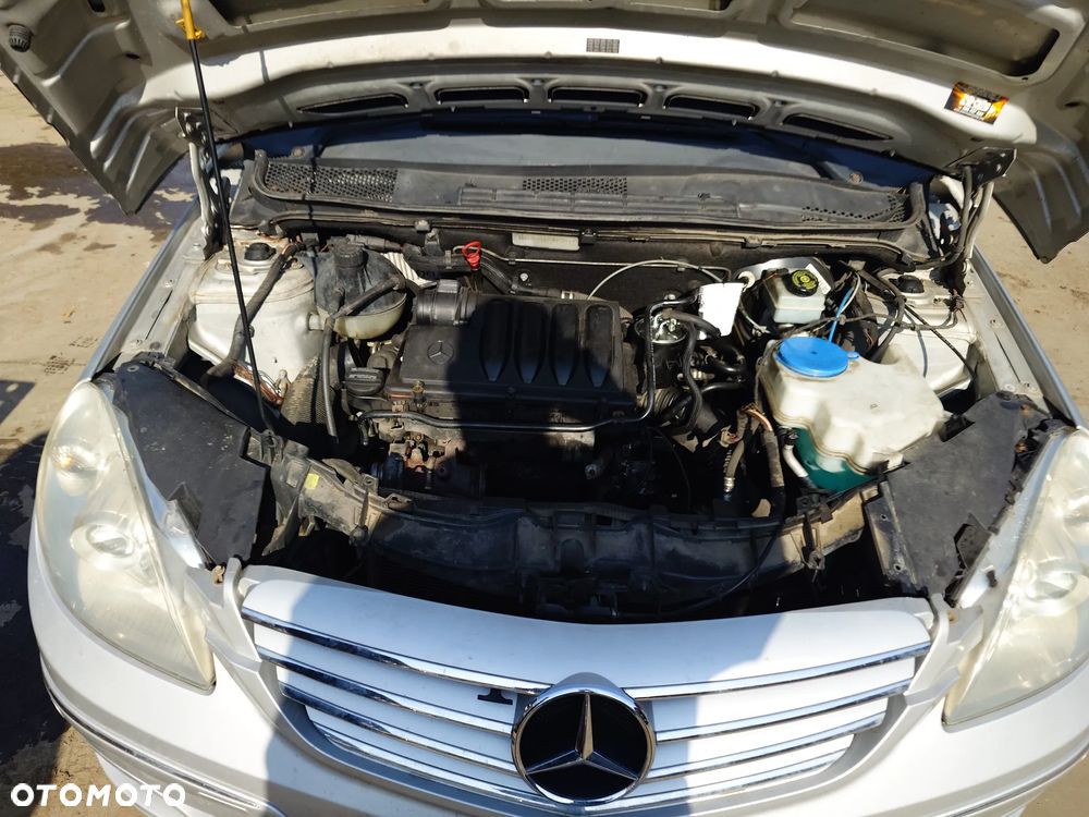 Mercedes B W245 2.0 80 KW NA CZĘŚCI - 6