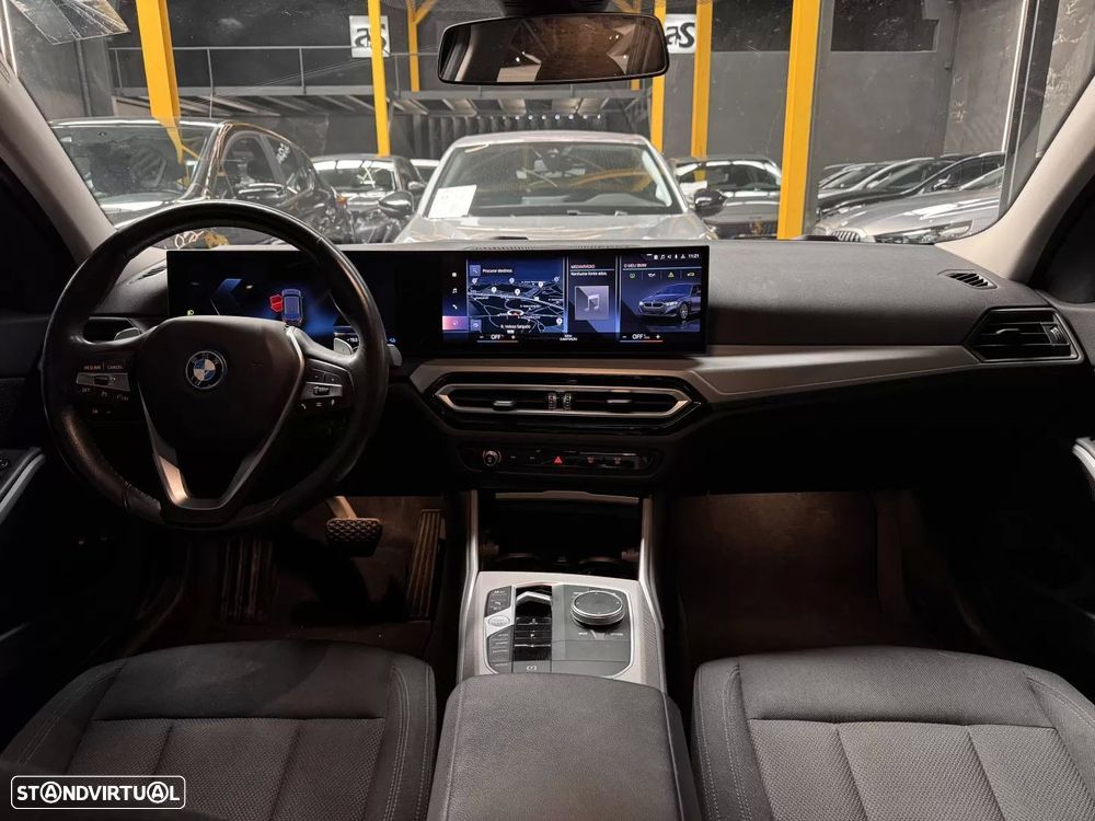 BMW 320 e Pack Essence Auto - 19