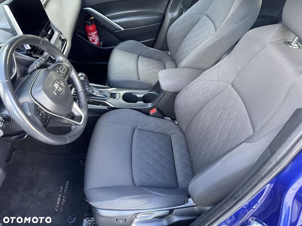 Toyota Corolla Cross 2.0 Hybrid Comfort - 15